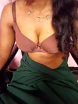 Snapshot of manu_sexy_ chatting on 04.20.26 manu sexy online show from 04.20.26
