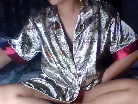 Hot newbabe18 online show from 02.25.26