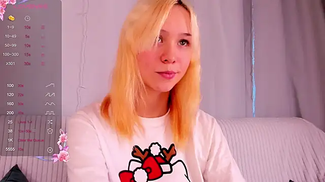 Snapshot of EmilyTrase chatting on 02.22.26 EmilyTrase online show from 02.22.26