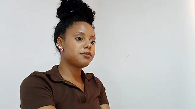 EsterSantopietro online show from 02.19.26