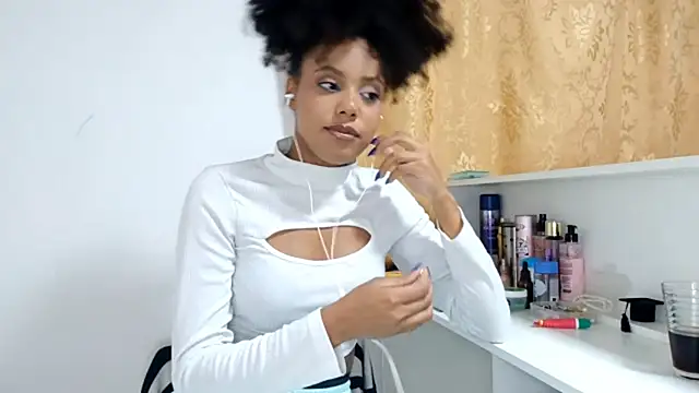 EsterSantopietro online show from 02.26.26