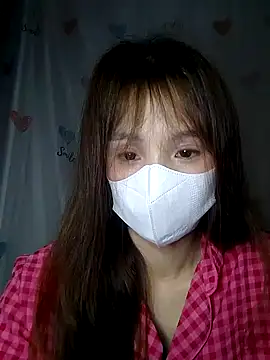 Snapshot of -Bada- chatting on 04.14.26 -Bada- online show from 04.14.26