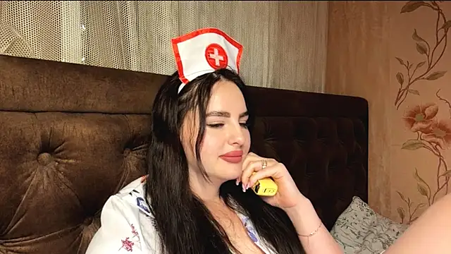 Snapshot of charmybae chatting on 02.25.26 charmybae online show from 02.25.26