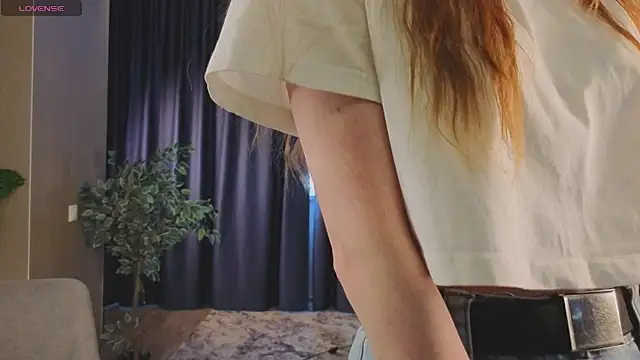 Snapshot of BuenaKaawa chatting on 02.20.26 BuenaKaawa online show from 02.20.26