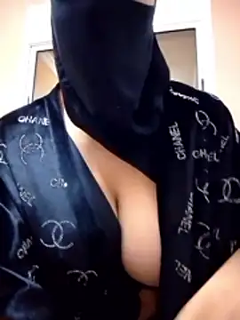 Snapshot of -Marmar- chatting on 04.05.26 -Marmar- online show from 04.05.26