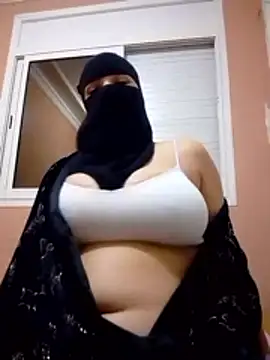 Snapshot of -Marmar- chatting on 04.07.26 -Marmar- online show from 04.07.26