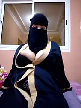 Snapshot of -Marmar- chatting on 04.08.26 -Marmar- online show from 04.08.26