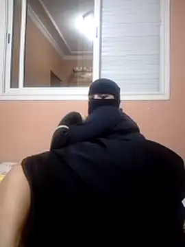 Snapshot of -Marmar- chatting on 04.15.26 -Marmar- online show from 04.15.26