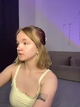 StellaBunny online show from 05.28.26