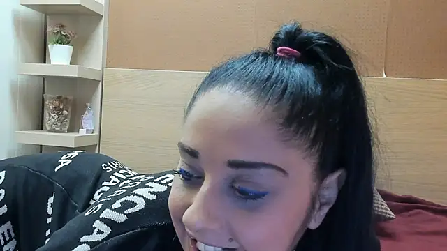 PinkyTwerkyX online show from 01.13.26