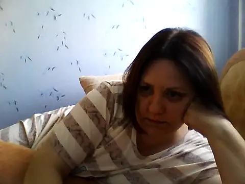 Snapshot of LockyCharm111 chatting on 07.27.26 LockyCharm111 online show from 07.27.26