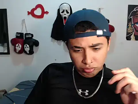 Snapshot of david_hot_crazy chatting on 02.24.26 david hot crazy online show from 02.24.26