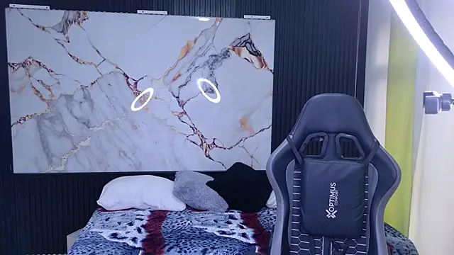 Sophie19   online show from 04.07.26