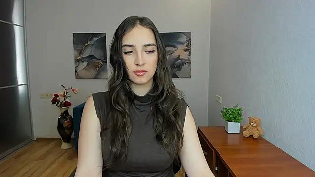 Snapshot of Effy_Royse chatting on 05.15.26 Effy Royse online show from 05.15.26