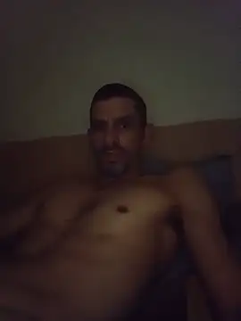 Snapshot of segnini21 chatting on 06.19.26 segnini21 online show from 06.19.26