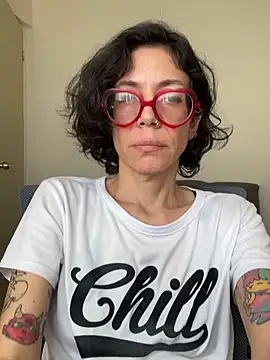 JeanneDuval8888 online show from 05.15.26