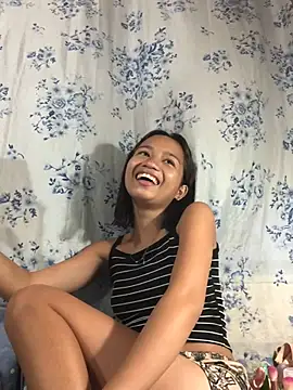 Asianpinay Skinny1818 online show from 06.17.26