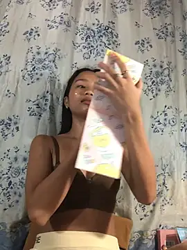 Asianpinay Skinny1818 online show from 07.14.26