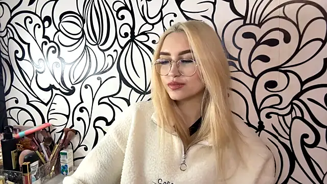 Kat Catherine online show from 02.10.26