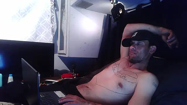 CharmedMoment62 online show from 02.20.26