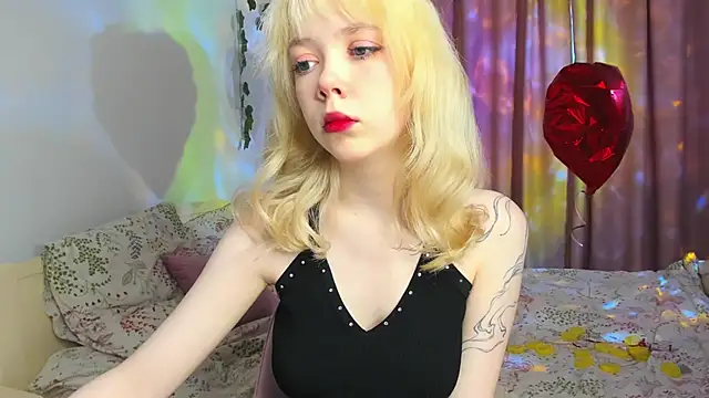 Rochelle kitty online show from 03.25.26