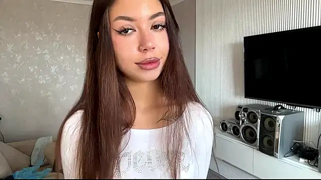 You Club Winx online show from 04.11.26