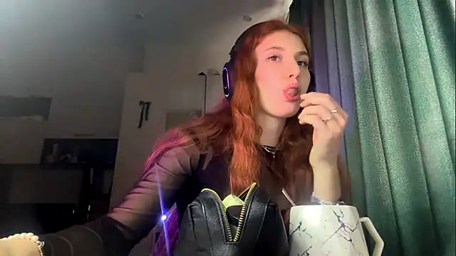 AliceCarrol online show from 02.16.26