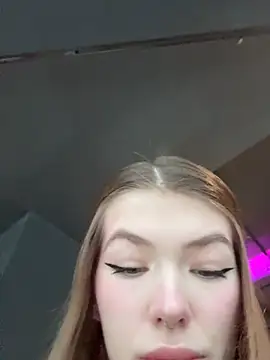 Snapshot of Mia_Star69 chatting on 03.04.26 Mia Star69 online show from 03.04.26