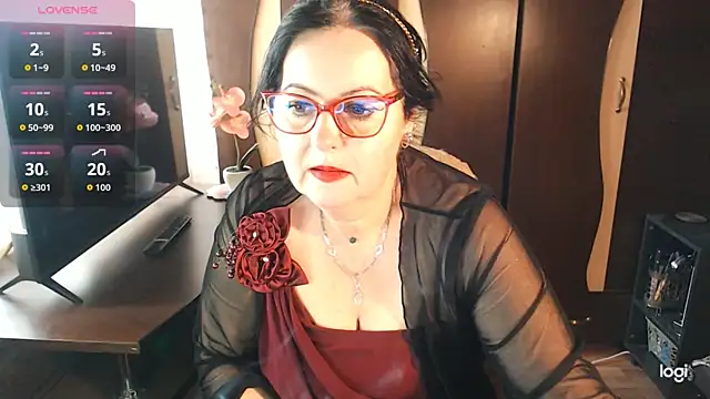 Snapshot of exiMIlf chatting on 03.01.26 exiMIlf online show from 03.01.26