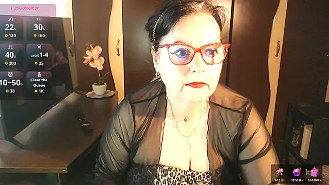 exiMIlf online show from 05.17.26