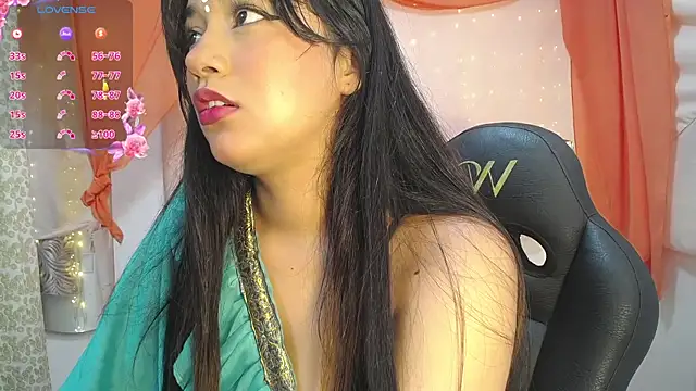 Snapshot of Sita_Nair chatting on 04.10.26 Sita Nair online show from 04.10.26