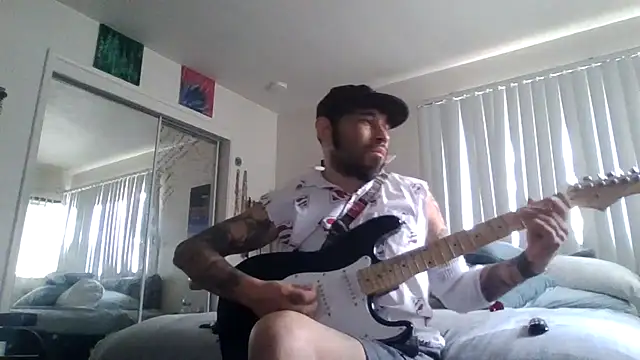 Snapshot of TheDaddio03 chatting on 02.14.26 TheDaddio03 online show from 02.14.26