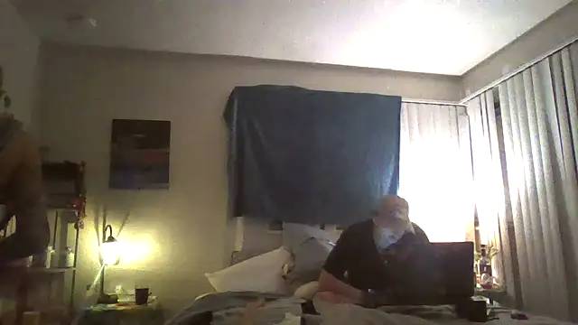 Snapshot of TheDaddio03 chatting on 02.22.26 TheDaddio03 online show from 02.22.26