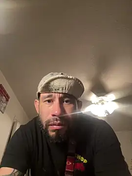 Snapshot of TheDaddio03 chatting on 02.24.26 TheDaddio03 online show from 02.24.26