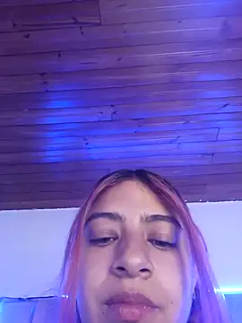 Snapshot of lunabloom2 chatting on 03.03.26 lunabloom2 online show from 03.03.26