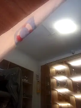 eva vidal  online show from 04.28.26