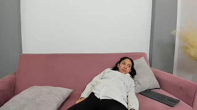 Gaia n Nix online show from 05.16.26