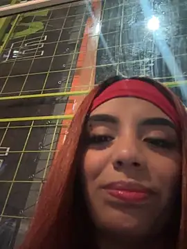 TiffanySander online show from 03.13.26