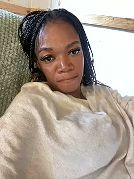 Snapshot of SexyScarlet22 chatting on 02.17.26 SexyScarlet22 online show from 02.17.26