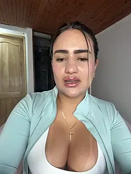 Snapshot of Miilana_ chatting on 05.11.26 Miilana online show from 05.11.26