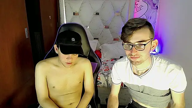 Top and bottom online show from 03.13.26