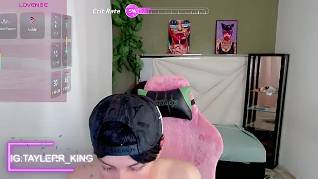 Top and bottom online show from 06.03.26