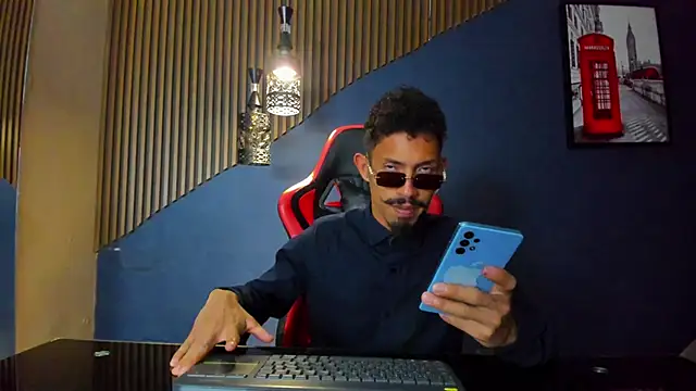 Snapshot of NoaahTylor chatting on 03.05.26 NoaahTylor online show from 03.05.26