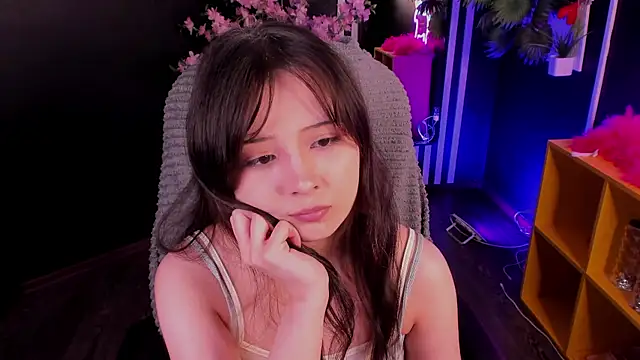 Snapshot of May_Ling chatting on 08.05.26 May Ling online show from 08.05.26