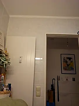 Snapshot of EddyRise- chatting on 02.21.26 EddyRise- online show from 02.21.26