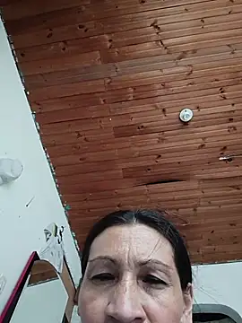 Layla Zaid online show from 05.19.26