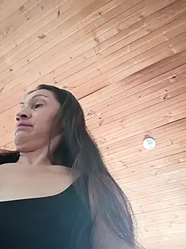 Layla Zaid online show from 06.02.26
