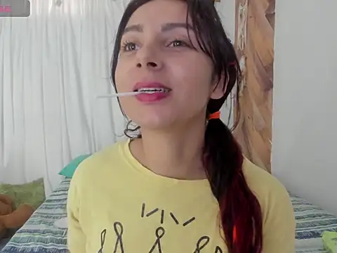 Snapshot of Marthyna chatting on 02.11.26 Marthyna online show from 02.11.26