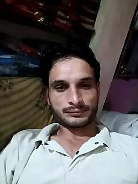 Beinghorny83 online show from 03.29.26