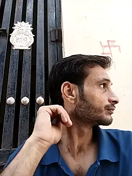 Beinghorny83 online show from 04.05.26